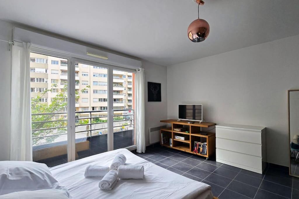 Bnbgones - Le Cosy Saint Louis - Metro Jean Mace Et Saxe Gambetta Lyon Exterior foto