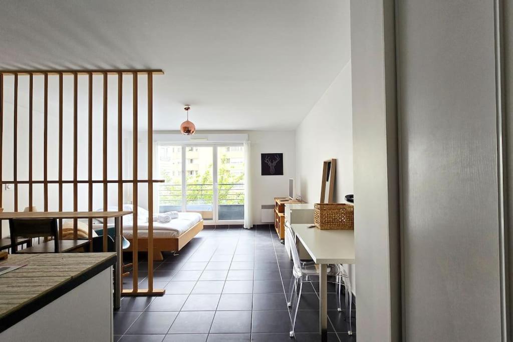 Bnbgones - Le Cosy Saint Louis - Metro Jean Mace Et Saxe Gambetta Lyon Exterior foto